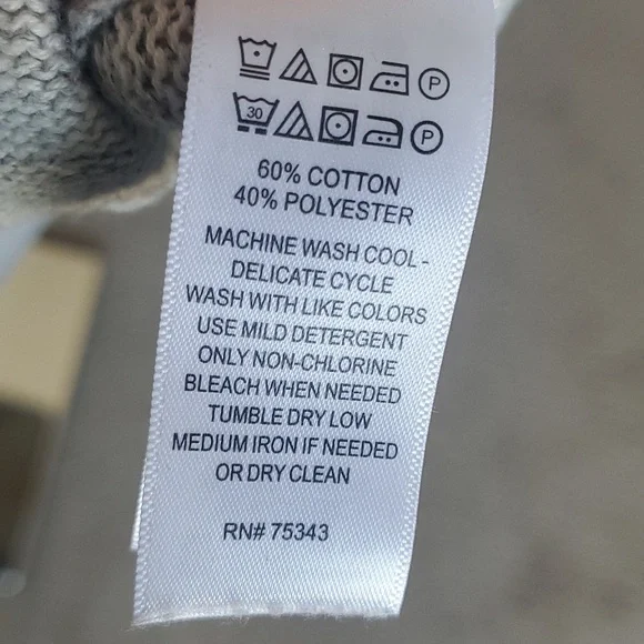 Dakini Grey Knitted Sweater (M) - Picture 5 of 8